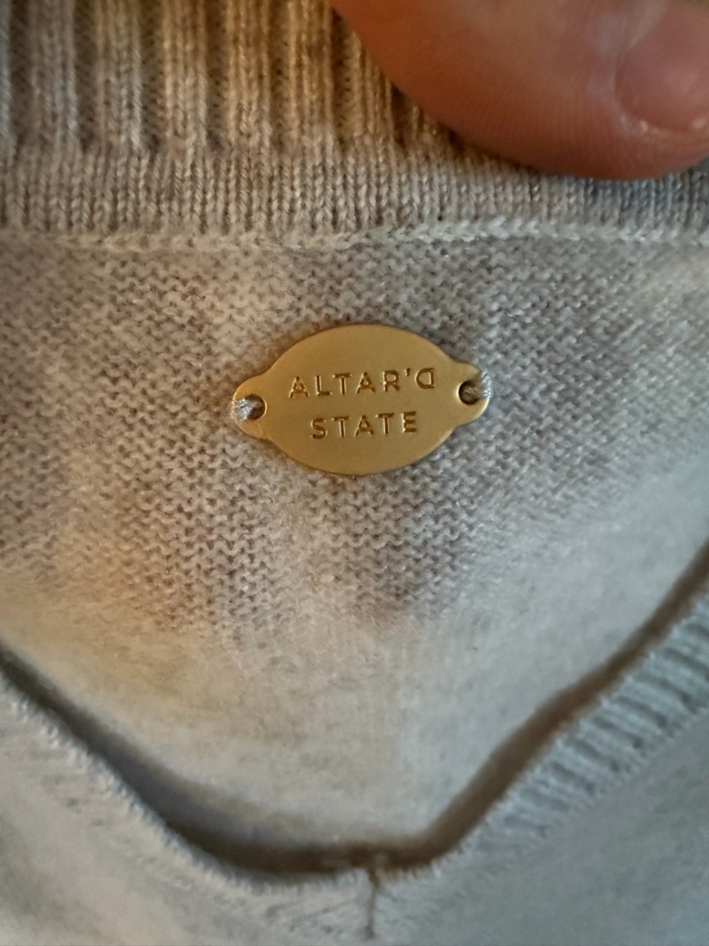 Altar'd State Heather Grey Cropped Knit Vest 100% Cashmere - Picture 5 of 6